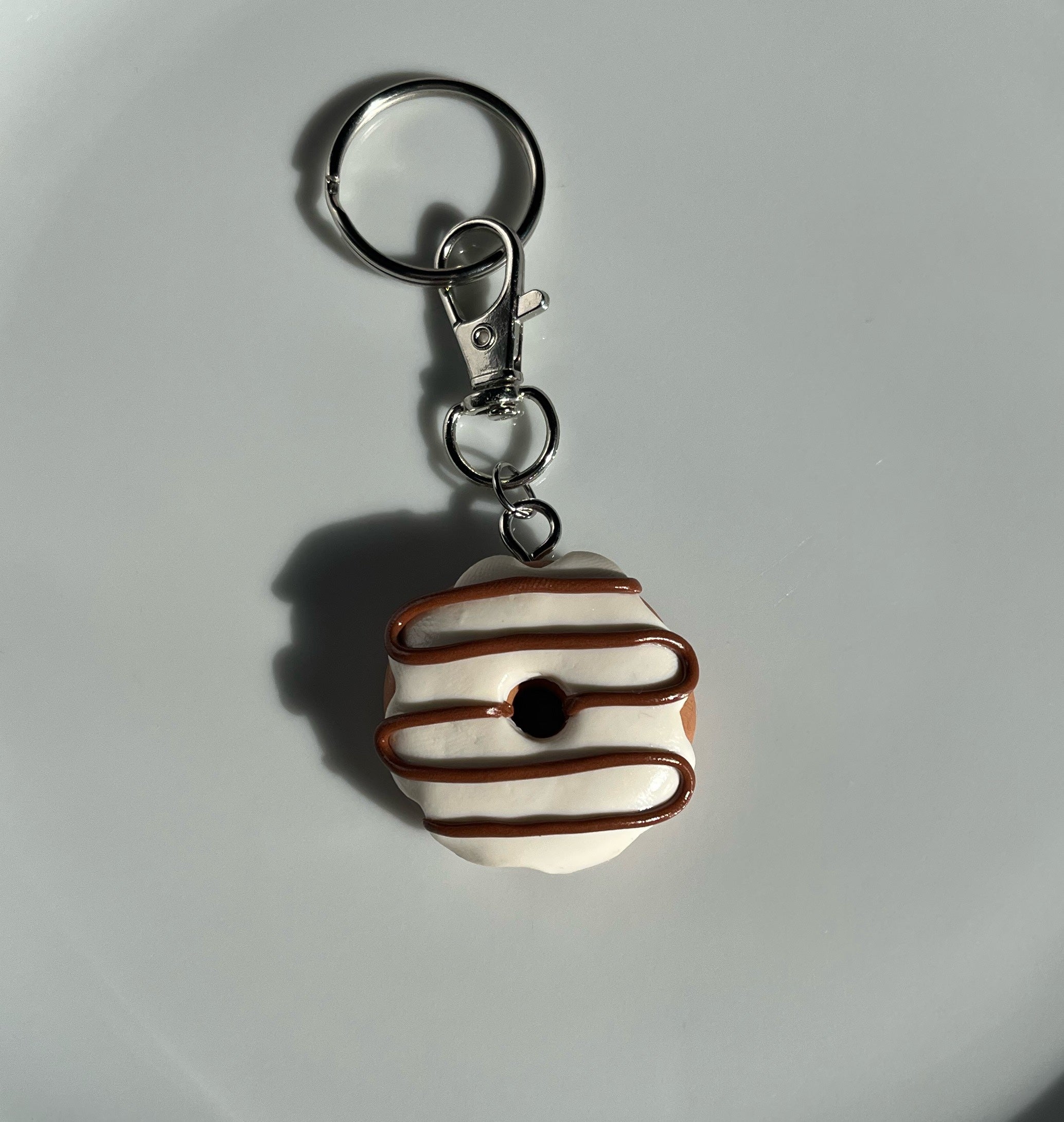 Porte-clés donut vanille-caramel