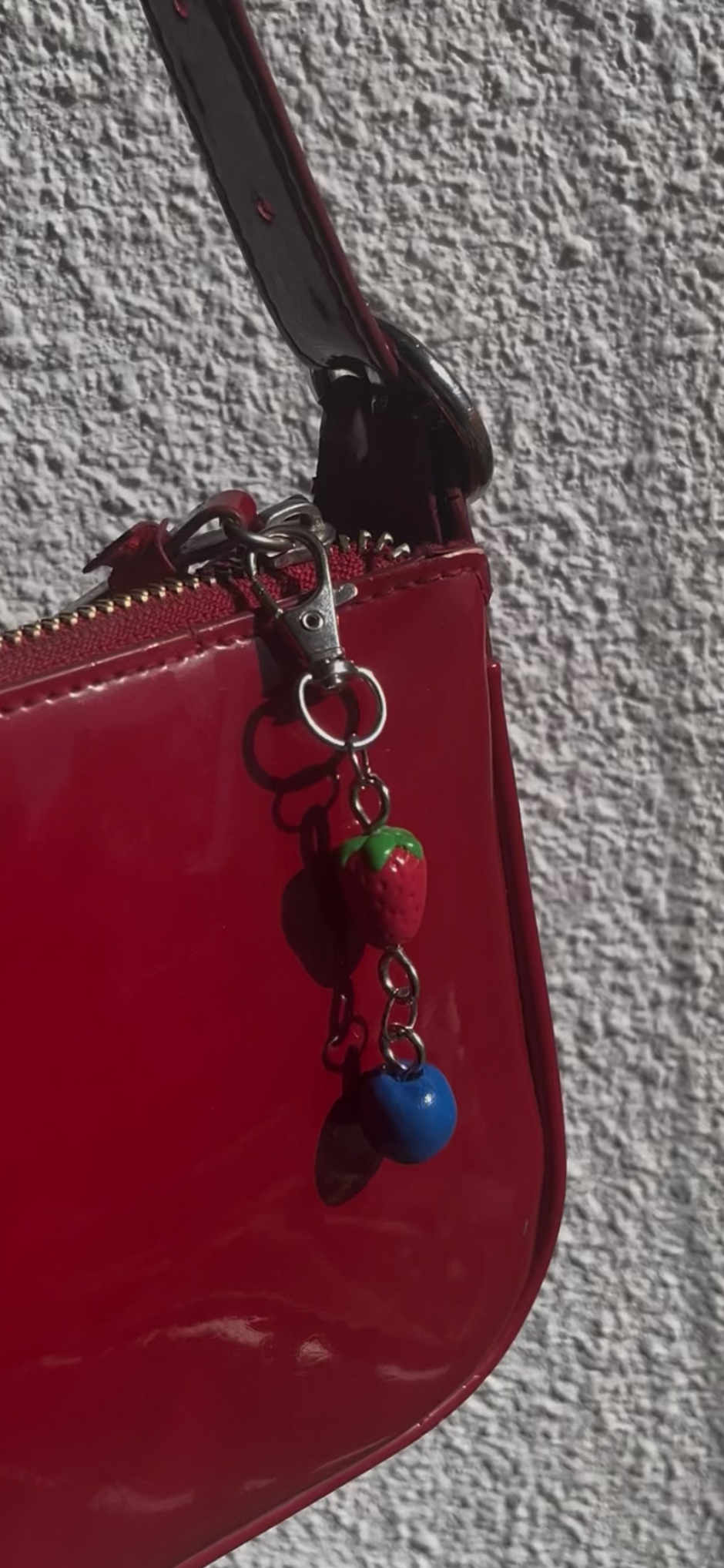 Porte-clés fraise myrtille