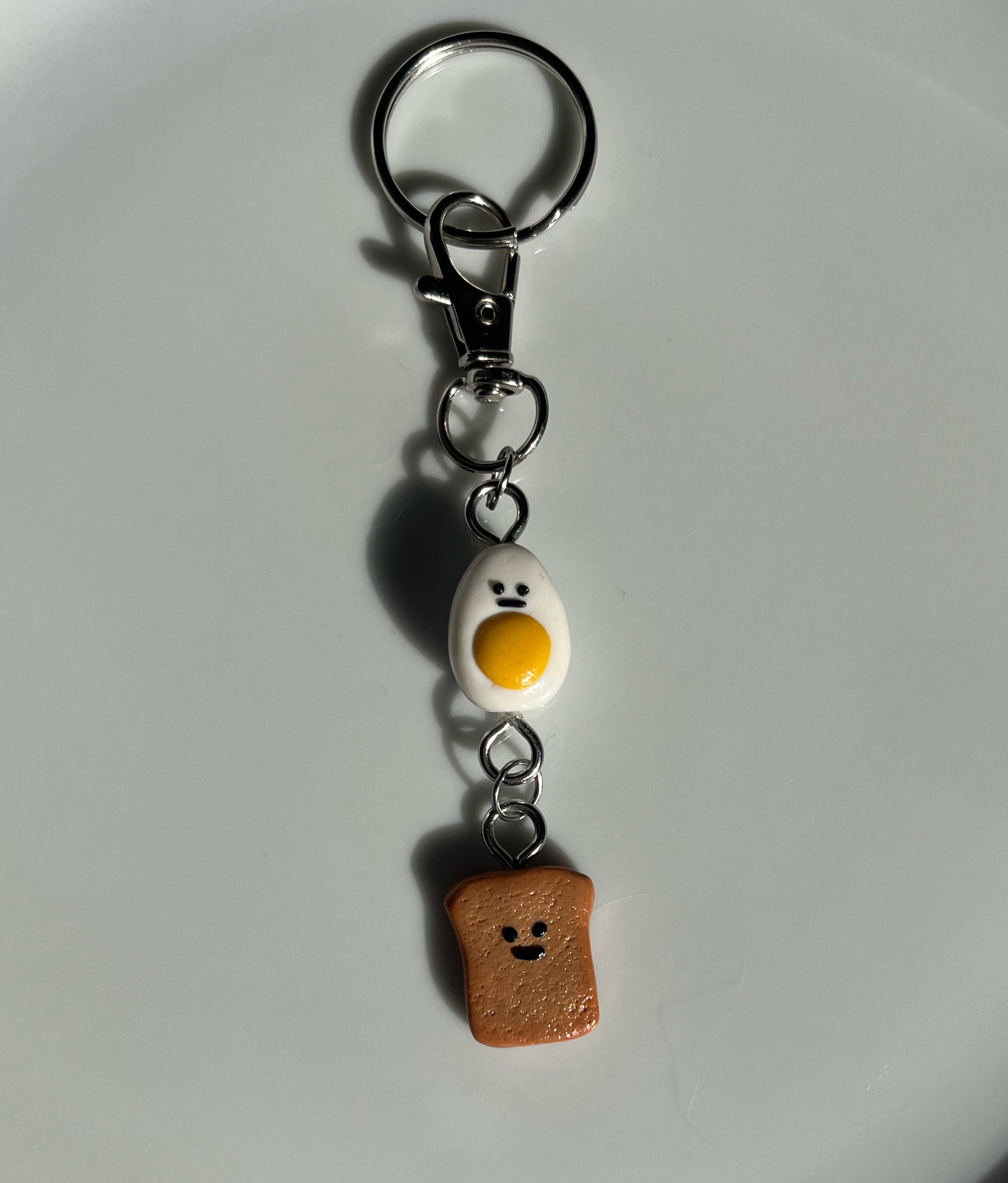 Porte-clés œuf et toast
